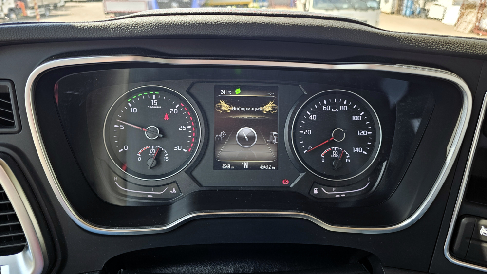 JAC K7