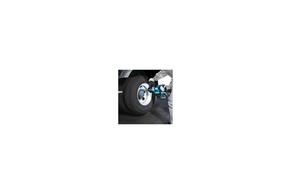 Гайковерт ударный аккумуляторный Makita XGT 40В TW010GZ