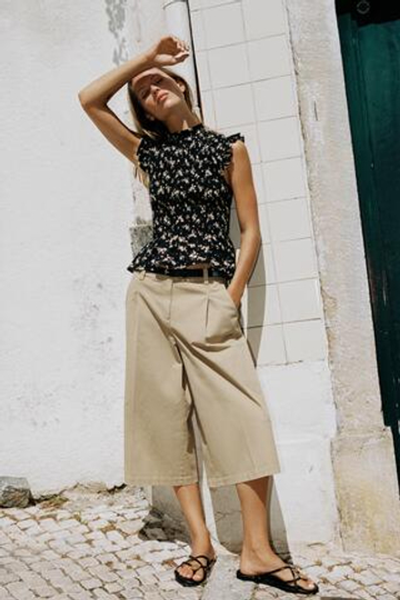 ZARA ТОП С ЦВЕТОЧНЫМ ПРИНТОМ И ФАКТУРОЙ ВАФЕЛЬНОГО ПЕРЕПЛЕТЕНИЯ, РАЗНОЦВЕТНЫЙ