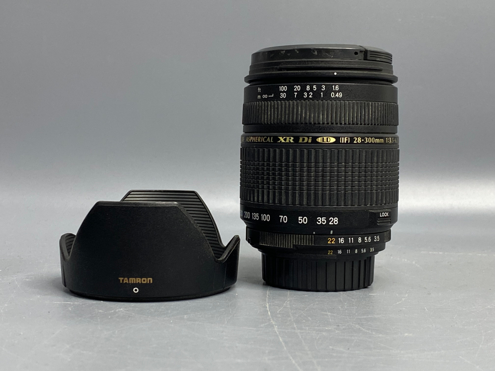 Tamron AF 28-300mm 3.5-6.3 XR Di VC LD Nikon F небольшой налет внутри линзы