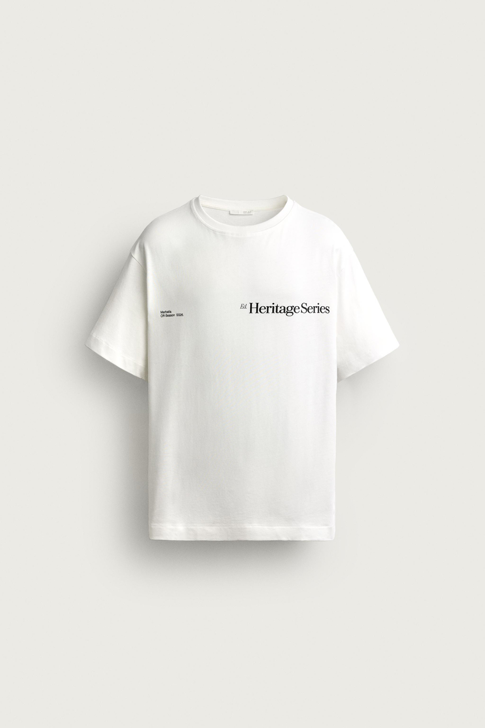 ФУТБОЛКА СВОБОДНОГО КРОЯ С КОНТРАСТНЫМ ПРИНТОМ — ZARA · 6224/354
