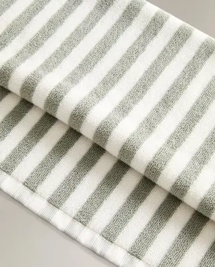 ZARA HOME БАННОЕ ПОЛОТЕНЦЕ С ЦВЕТНЫМИ ПОЛОСКАМИ, СИНИЙ