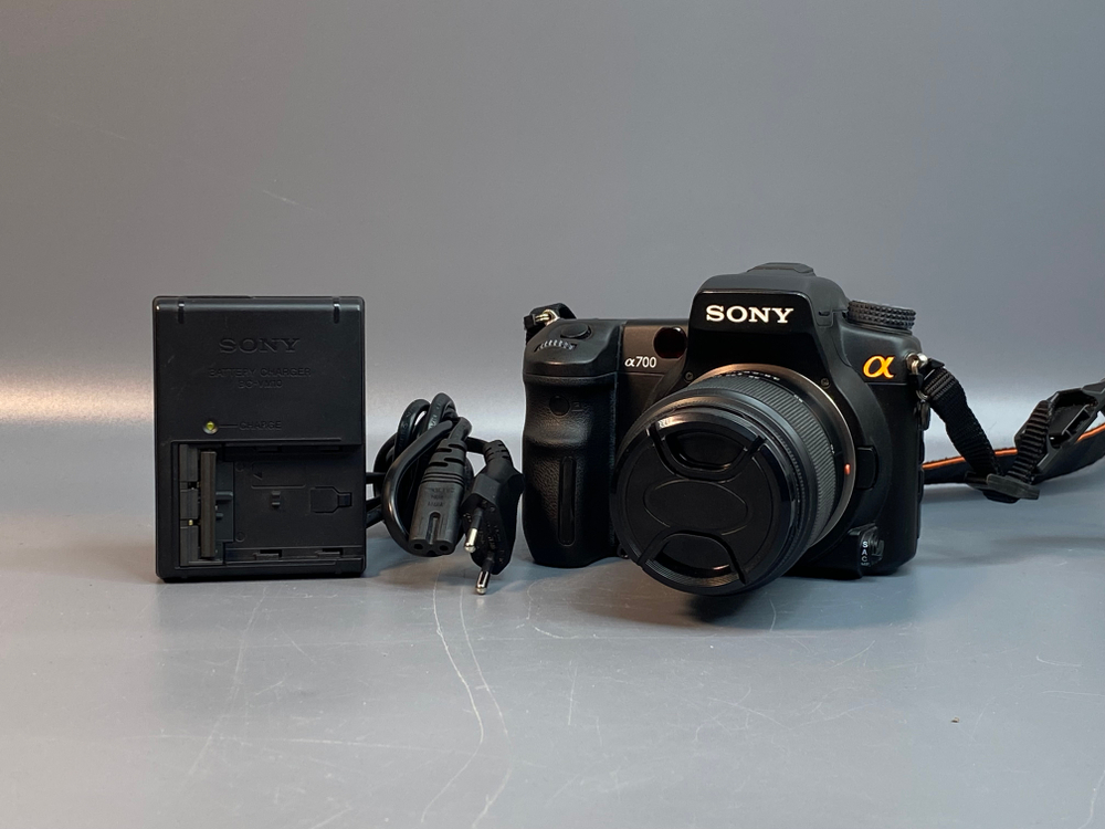 Sony A700 Kit DT 18-70mm