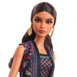 Кукла Diwali Barbie by Anita Dongre