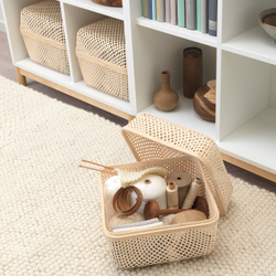 IKEA SMARRA  (ИКЕА СМАРРА)  -  Коробка с крышкой - естественный цвет 30x30x23 см