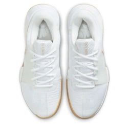 Женские теннисные кроссовки Nike Zoom GP Challenge 1.5 - white/lt orewood/summit white