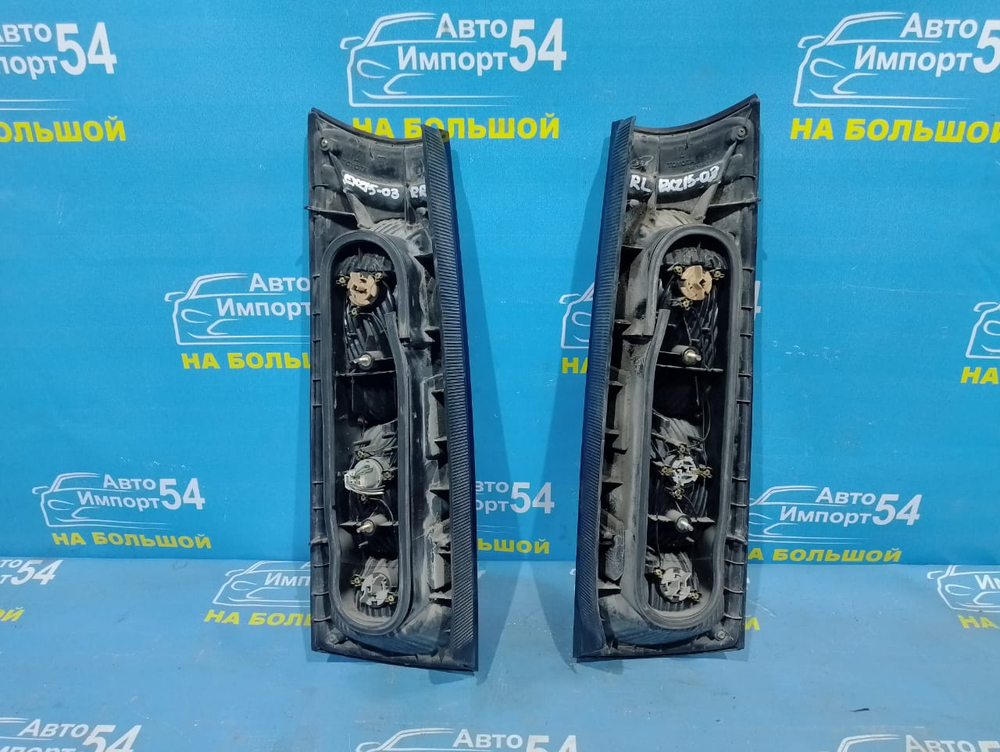 Стоп правый TOYOTA RAUM 1999