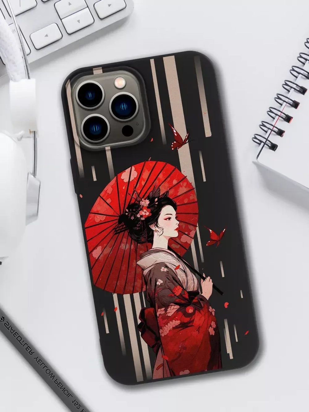 Чехол на iPhone 13 Pro Max с принтом
