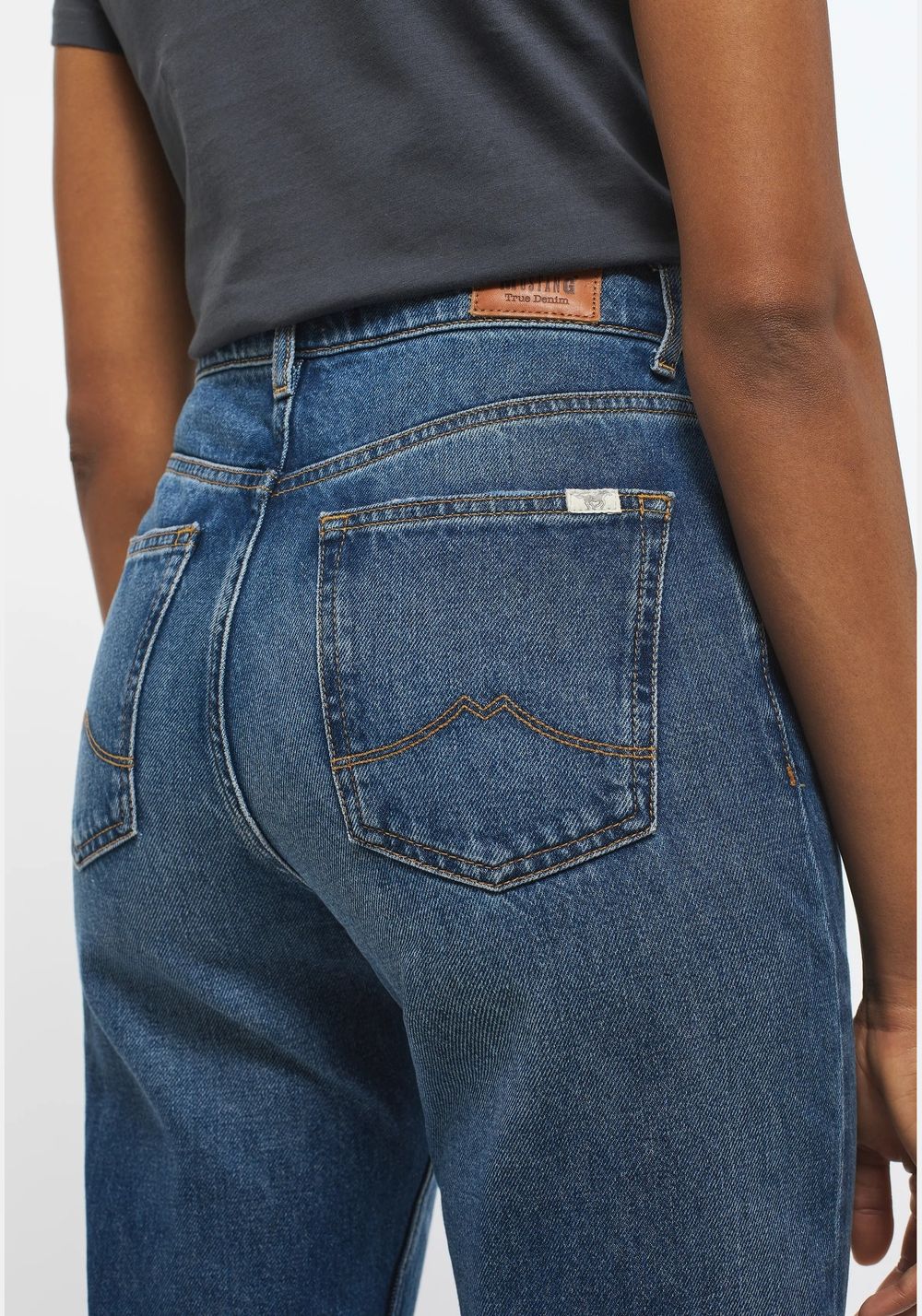 Джинсы Brooks Relaxed Slim 1014551-5000-682