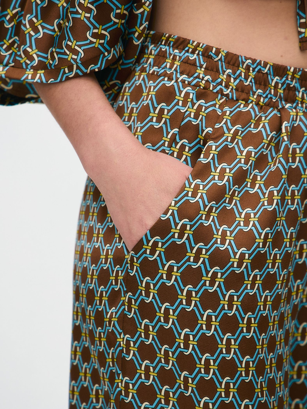 Костюм летний шелковый "ART SILK", 713.9072.09.13, цвет ромб шоколад