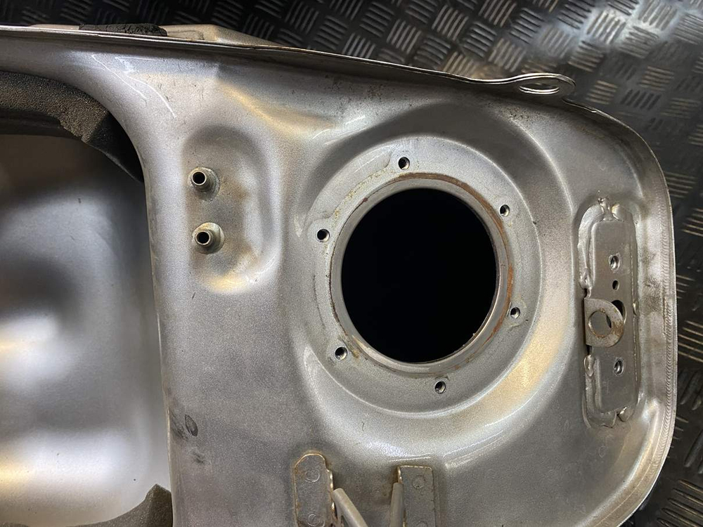Бак топливный Yamaha TDM900 RN08 2002