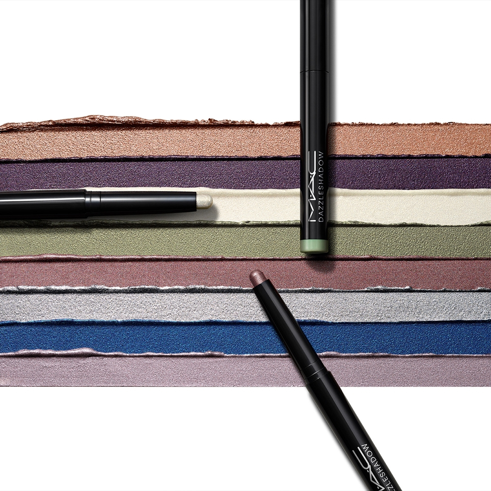 MAC Cosmetics Dazzleshadow Eyeshadow Stick - Тени для век в кремовой текстуре в стике оттенок Filthy Martini, 1 g