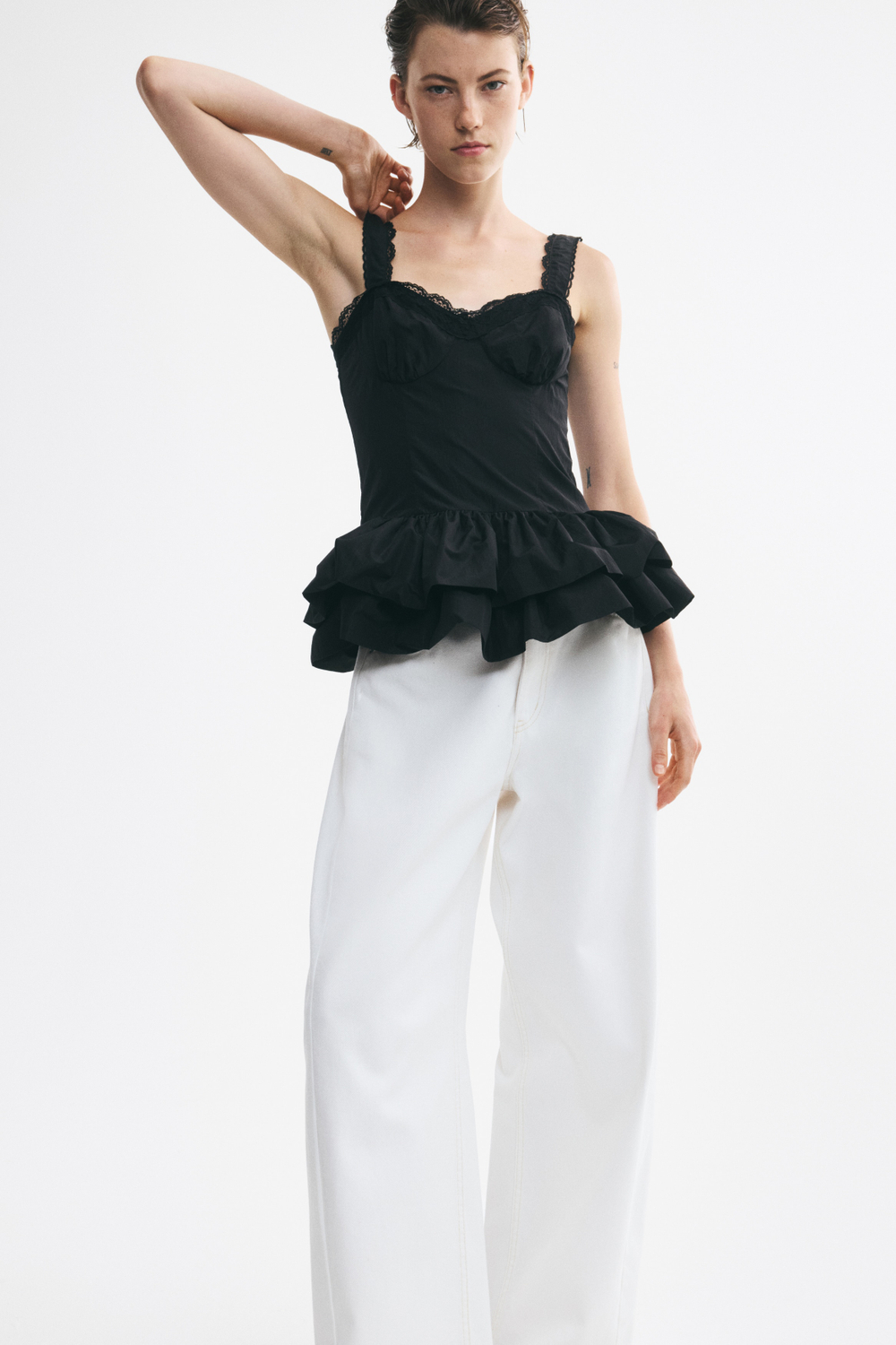 Нейлоновый топ с кружевной лентой - H&M