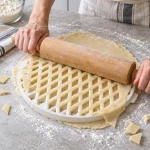 Резак-трафарет для нарезки решётки из теста на пирог Patisse 30 × 1.5 см
