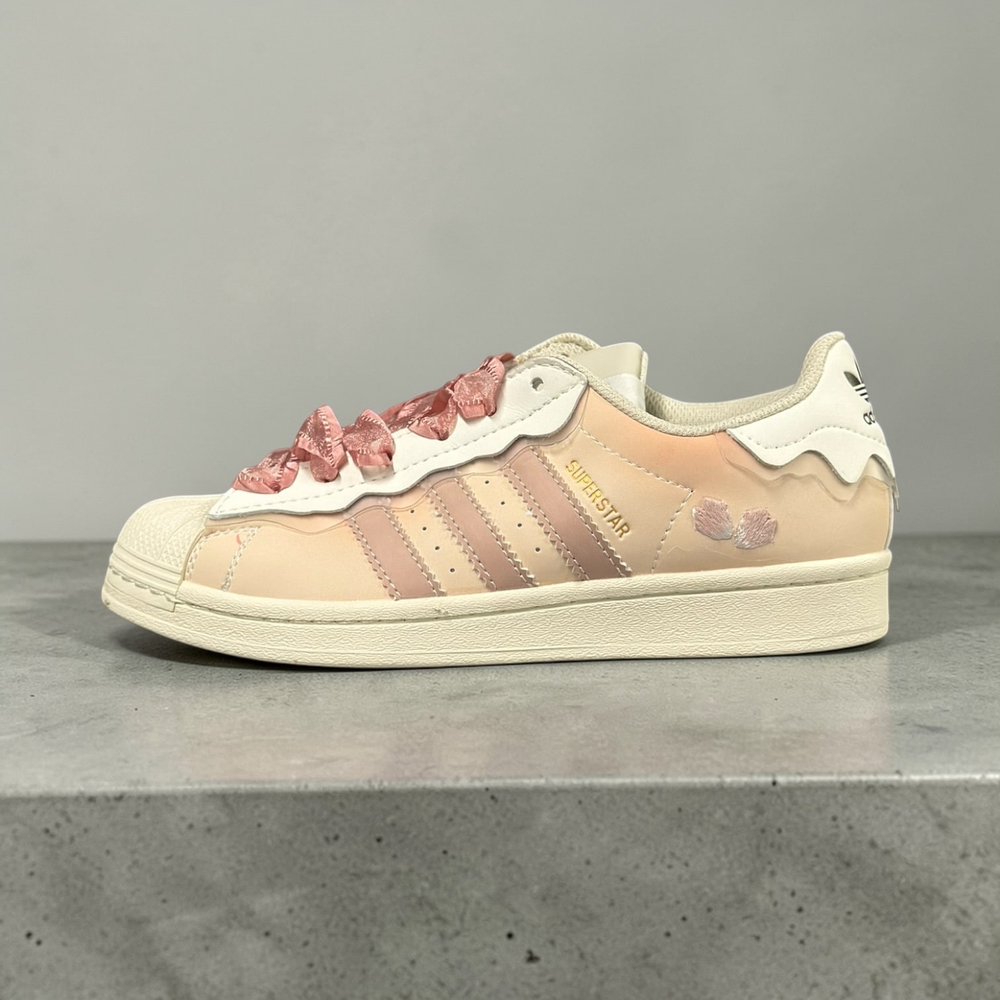 Adidas Superstar • Cappuccino Pink