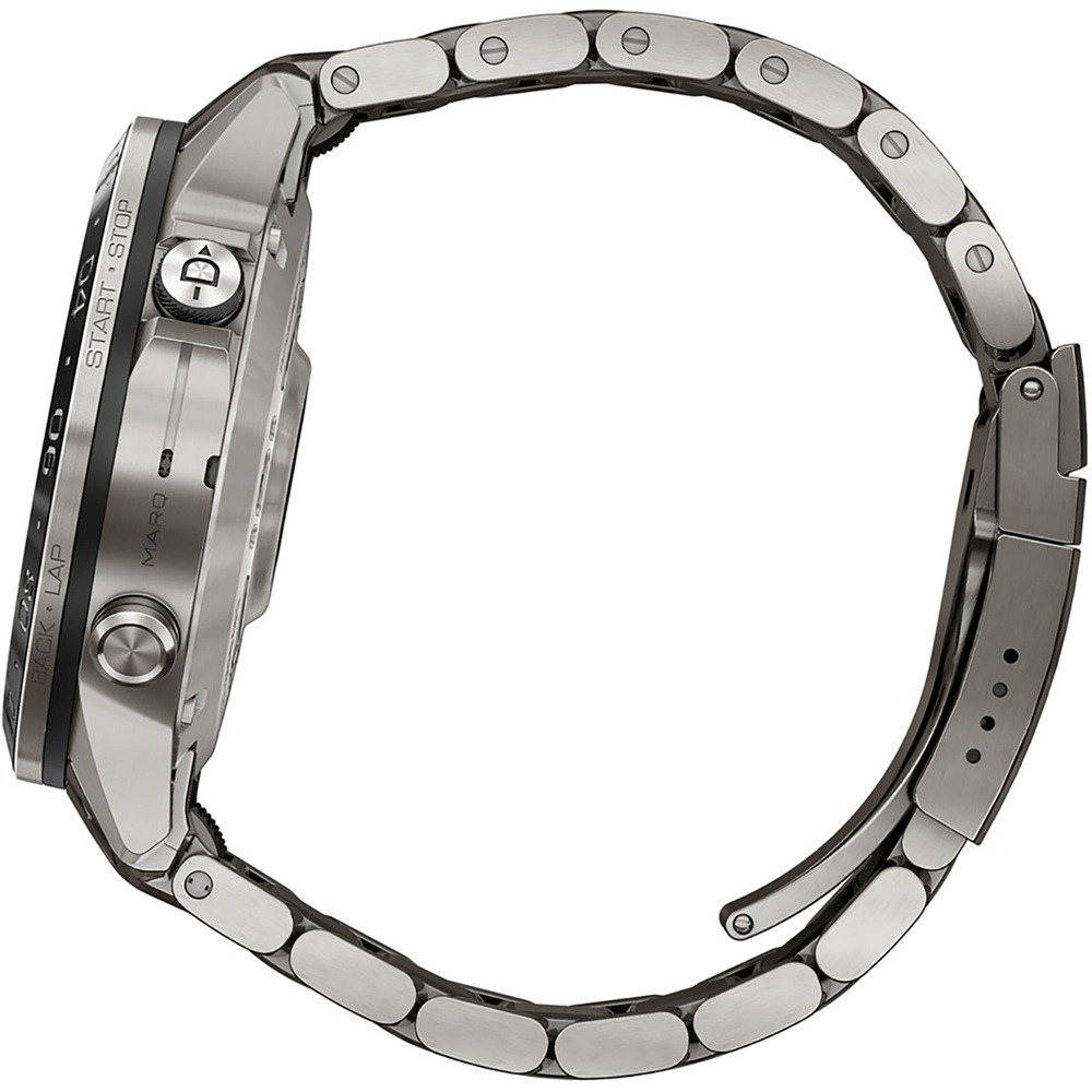 Умные часы Garmin MARQ Aviator (Gen 2) 46 мм с браслетом в титановом корпусе