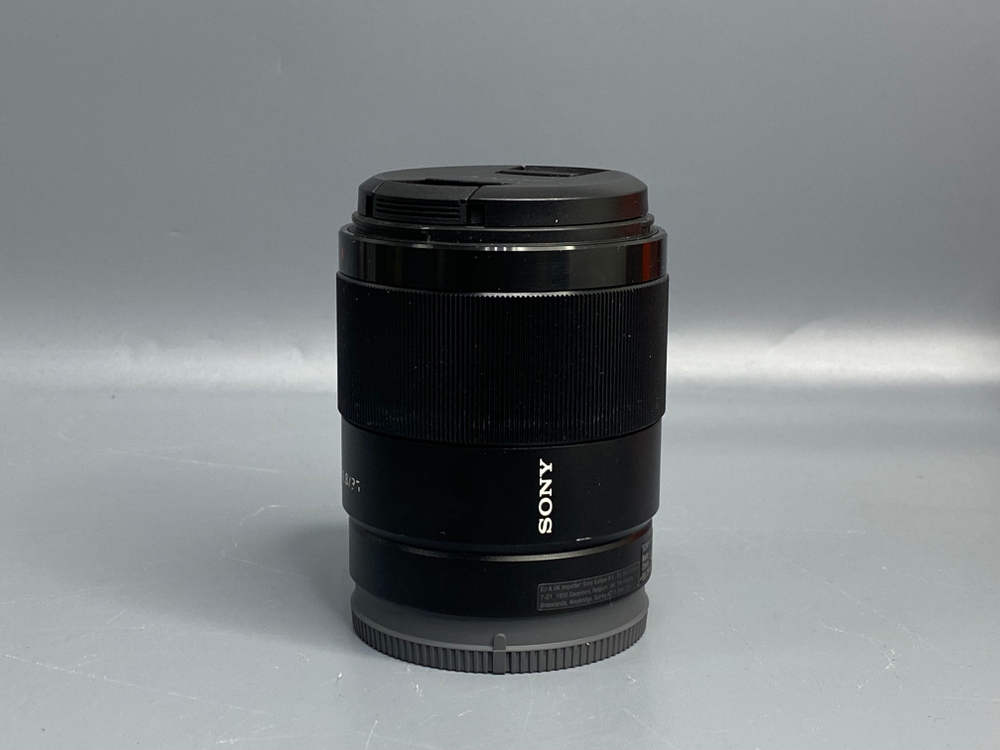 Sony FE 35mm f/1.8