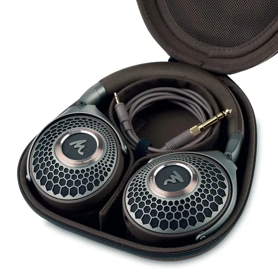 Focal Hadenys