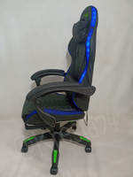 Геймерское кресло с RGB подсветкой
