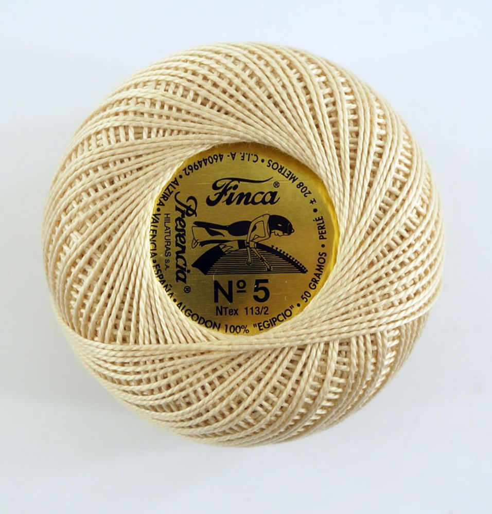 Мулине Finca №5 Perle (Жемчужное), цв. 7933 / 1 мот. х 221.25 метра