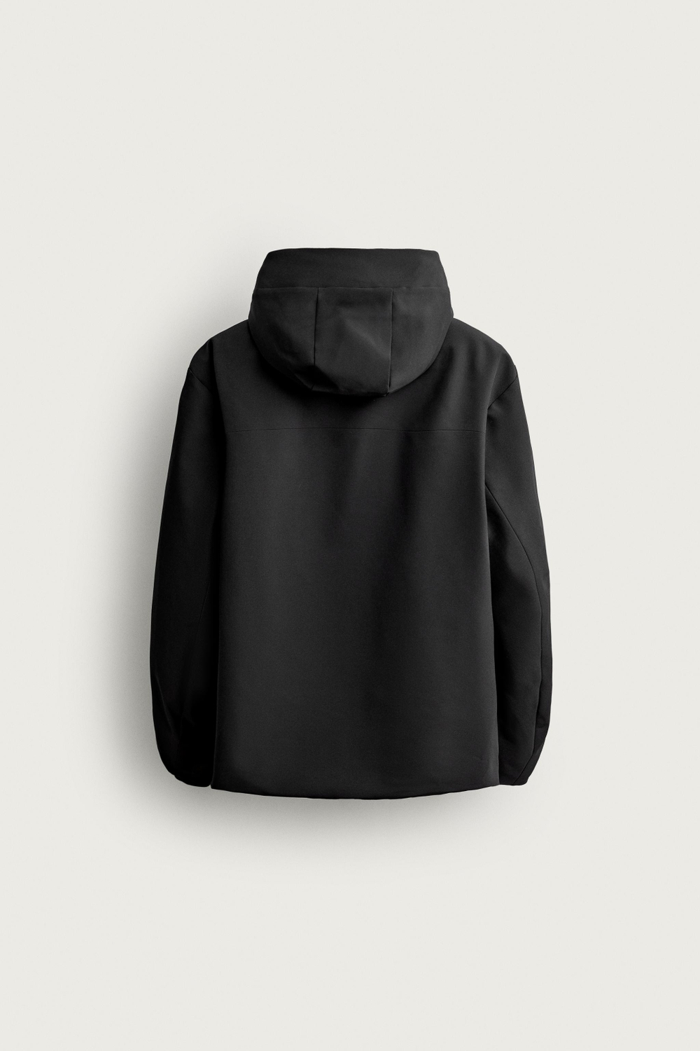 НЕПРОМОКАЕМАЯ ТЕХНИЧЕСКАЯ КУРТКА С КАПЮШОНОМ — ZARA