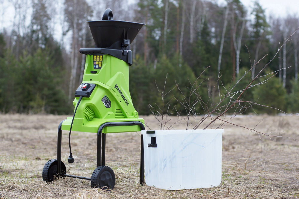 Измельчитель садовый электрический GREENWORKS GACSB, 220V, 2500W, с контейнером (2206707)