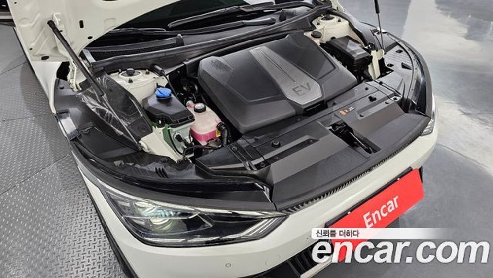 KIA EV6 Long Range — 2023