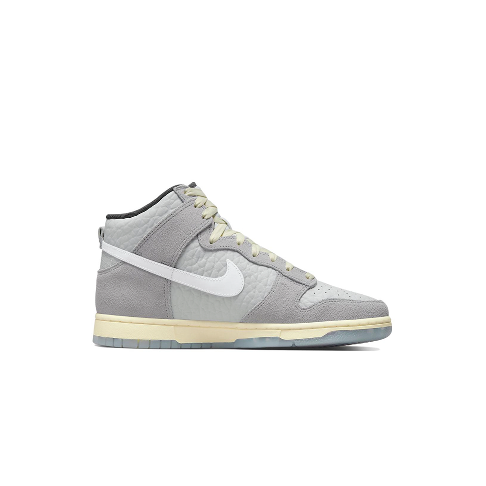 alt="Кроссовки Nike Dunk High Culture Day арт. DR8753-077 расцветка Wolf Grey Neutral Grey Sail вид спереди"