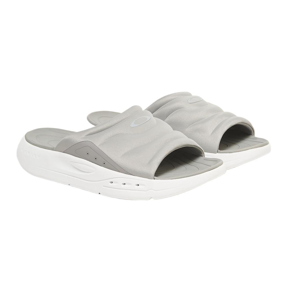 Oakley Studio Slide