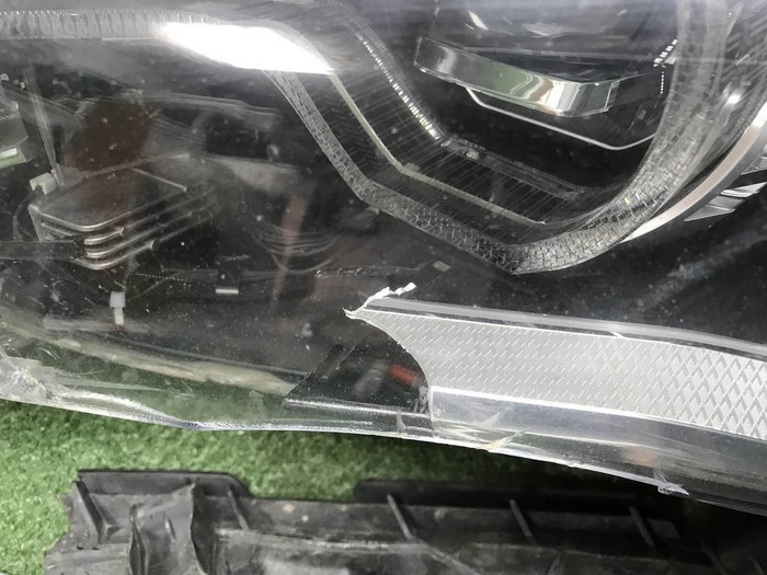 Битая Фара левая BMW 7er G11 (15-19) Adaptive LED