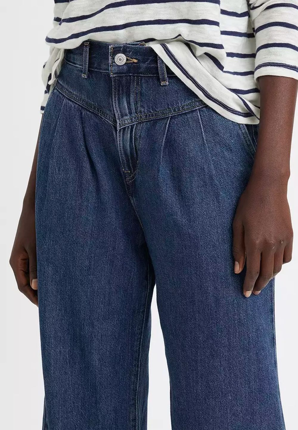 Джинсы женские LEVI'S FEATHERWEIGHT BAGGY MED INDIGO - WORN IN