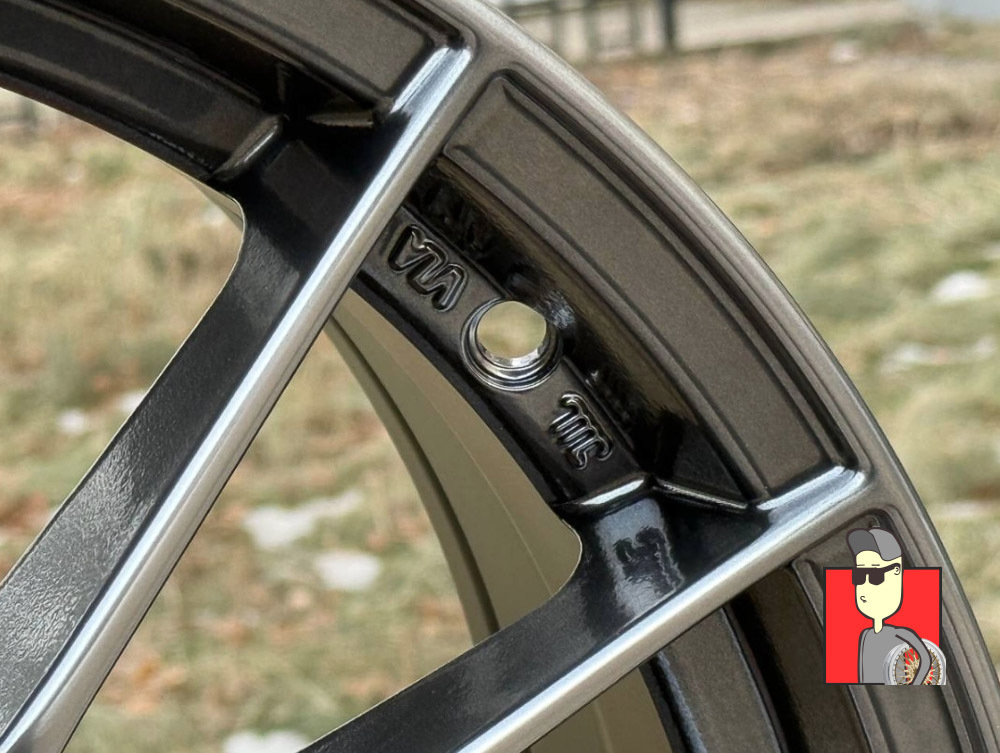 Комплект дисков Enkei SR02 17x7.5 et40 4x100