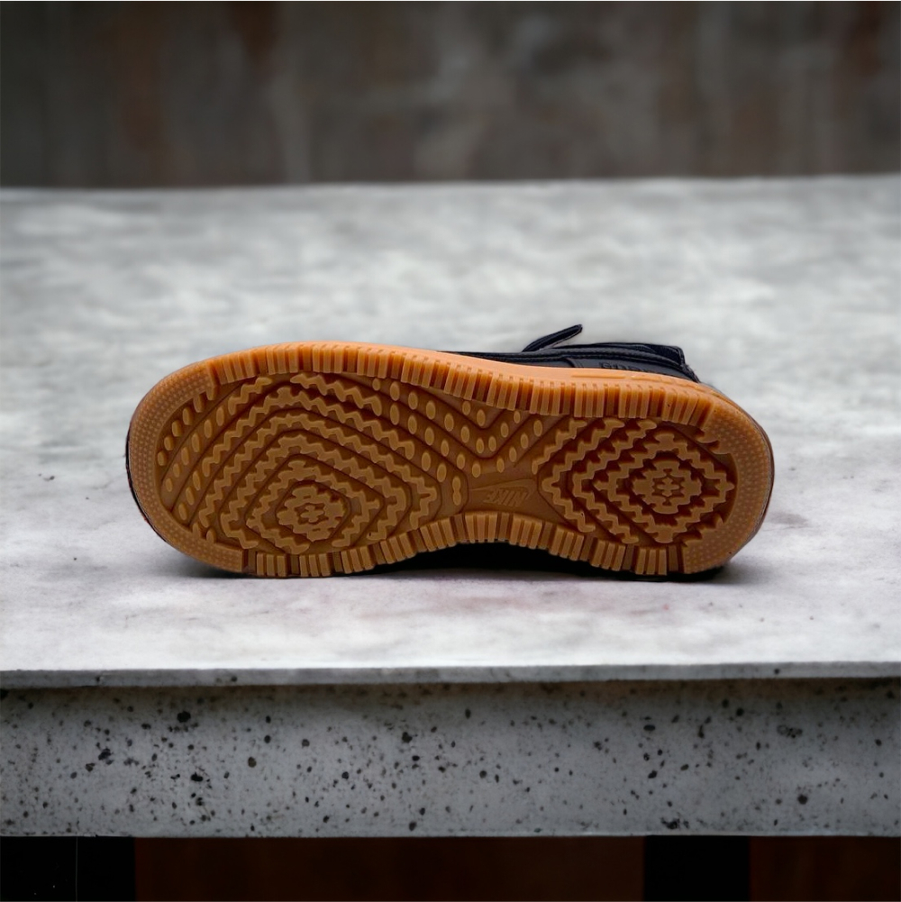 Nike Air Force 1 Gore-Tex • Black Brown