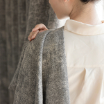 Шерстяная портьерная ткань «Graphite Tweed» — натуральная шерсть с мелким твидовым меланжем для штор от пола до потолка
