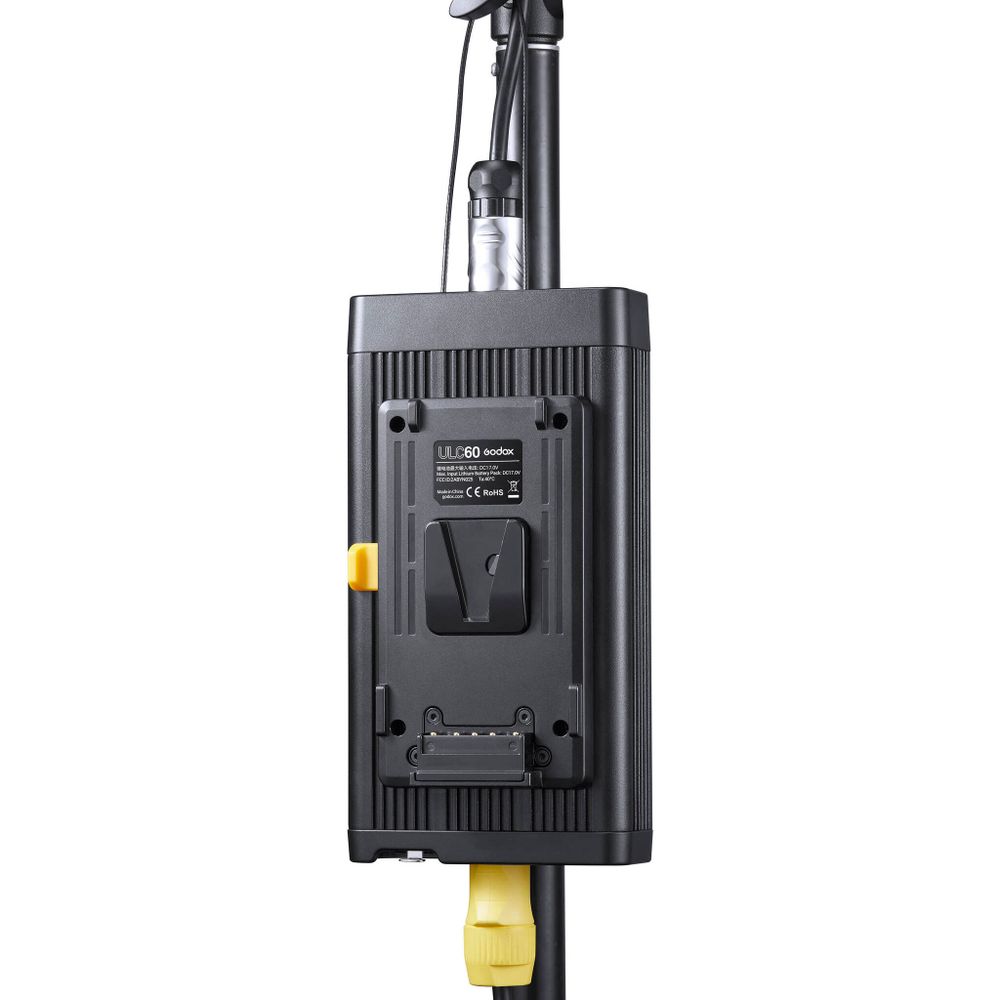 Светодиодный осветитель Godox UL60Bi