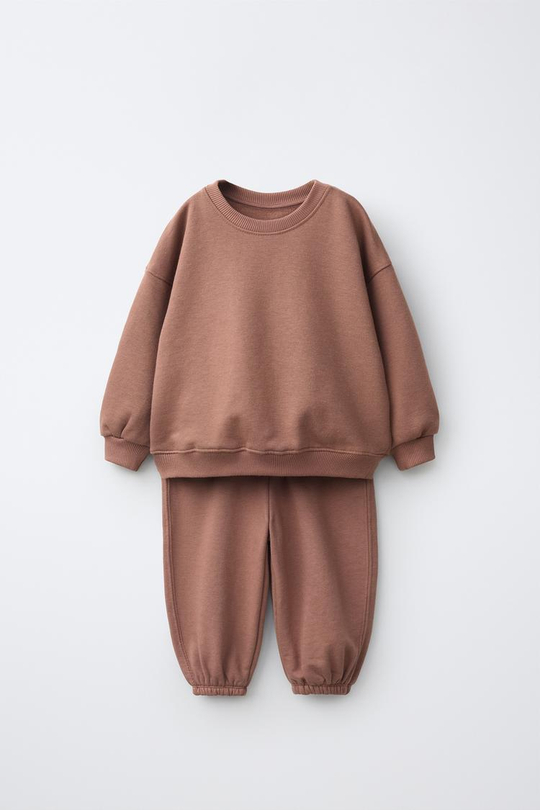 ZARA КОМПЛЕКТ ИЗ ТОЛСТОВКИ И БРЮК-ДЖОГГЕРОВ, ПУДРОВО-РОЗОВЫЙ