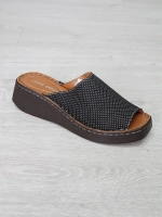 Шлепанцы женские LOBAS SHOES 9140-132 \01