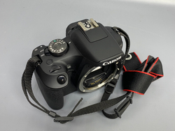 Canon EOS 2000D Kit 18-55mm 3.5-5.6 III
