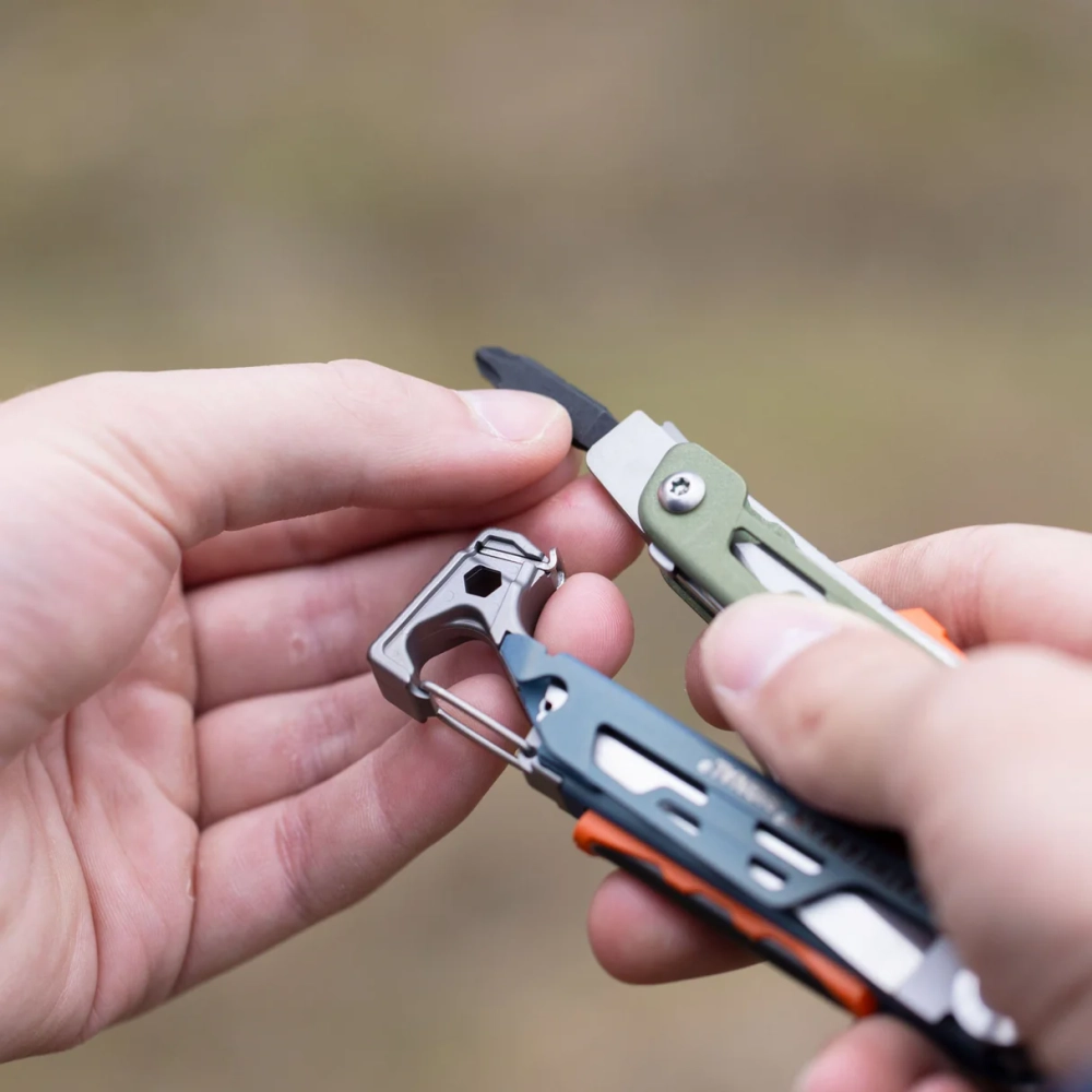 Мультитул LEATHERMAN Signal Tundrascape