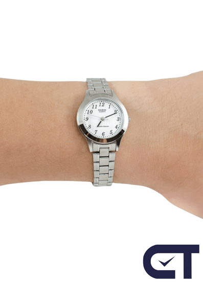 Casio LTP-1128A-7B — женские классические часы на стальном браслете