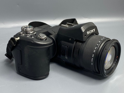 Sony Cyber-shot DSC-F828