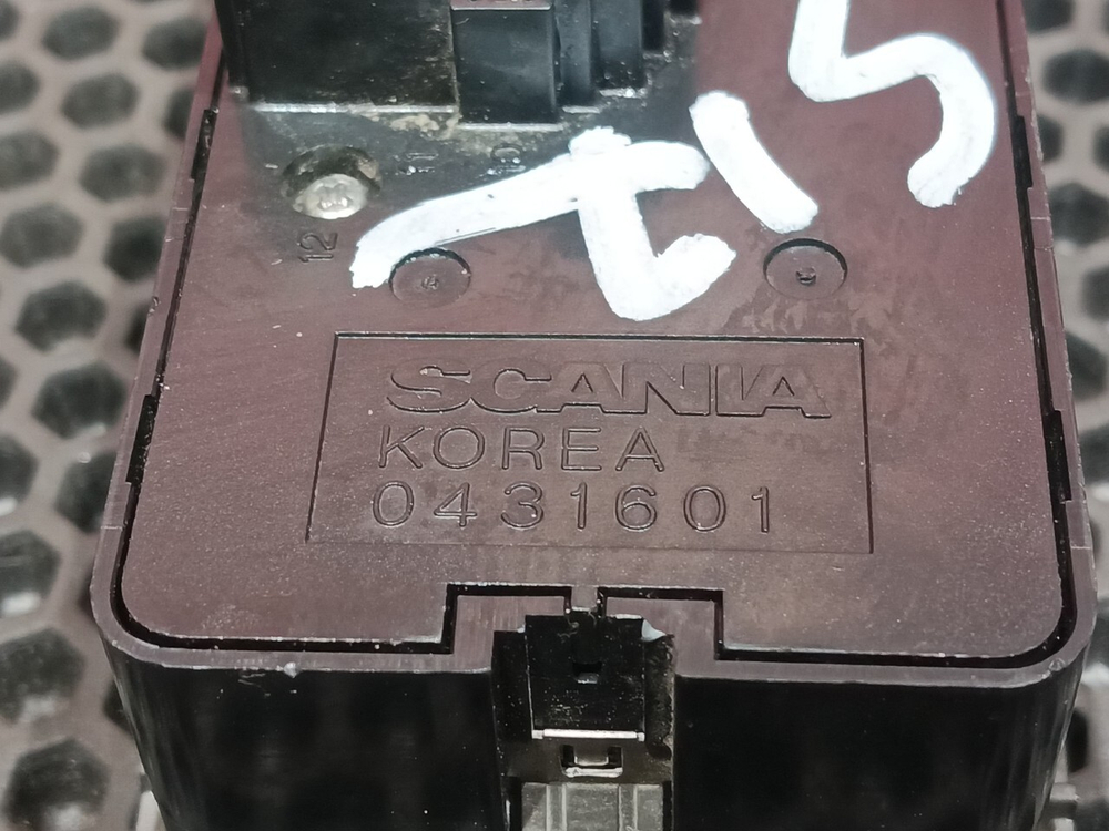 Переключатель света фар