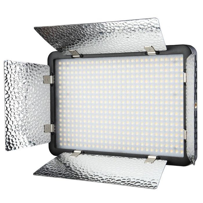 Осветитель светодиодный Godox LED500LRC (без пульта) Осветитель светодиодный Godox LED500LRC (без пульта)