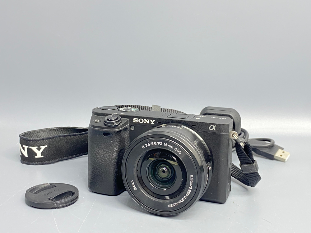 Sony A6400 kit 16-50mm Как новый