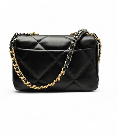 Сумка Chanel 19