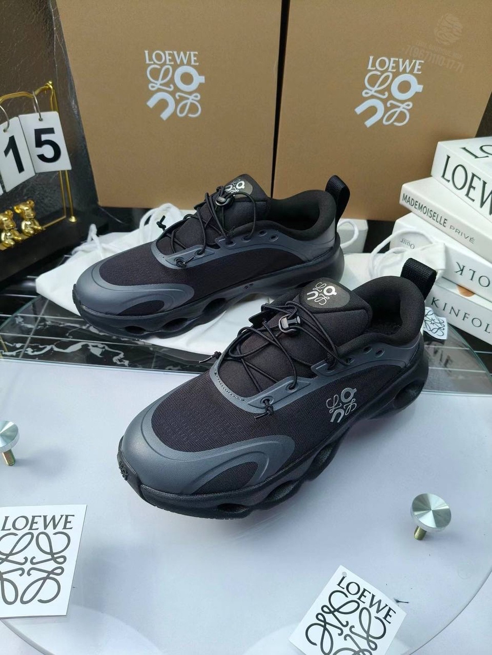 Кроссовки On Running x Loewe Cloudsolo