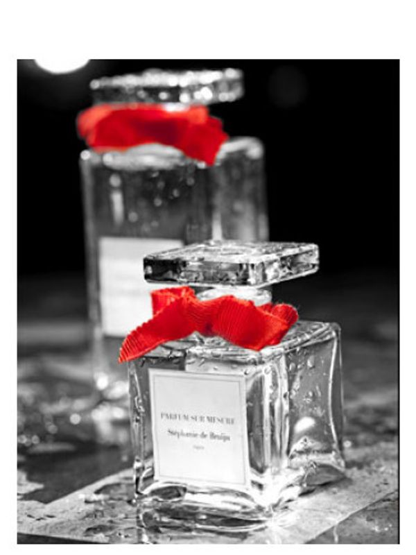 Stephanie de Bruijn - Parfum sur Mesure Le Pret-a-Parfumer Couture Yang: Woody Aromatic