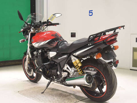 Yamaha XJR1300 2004