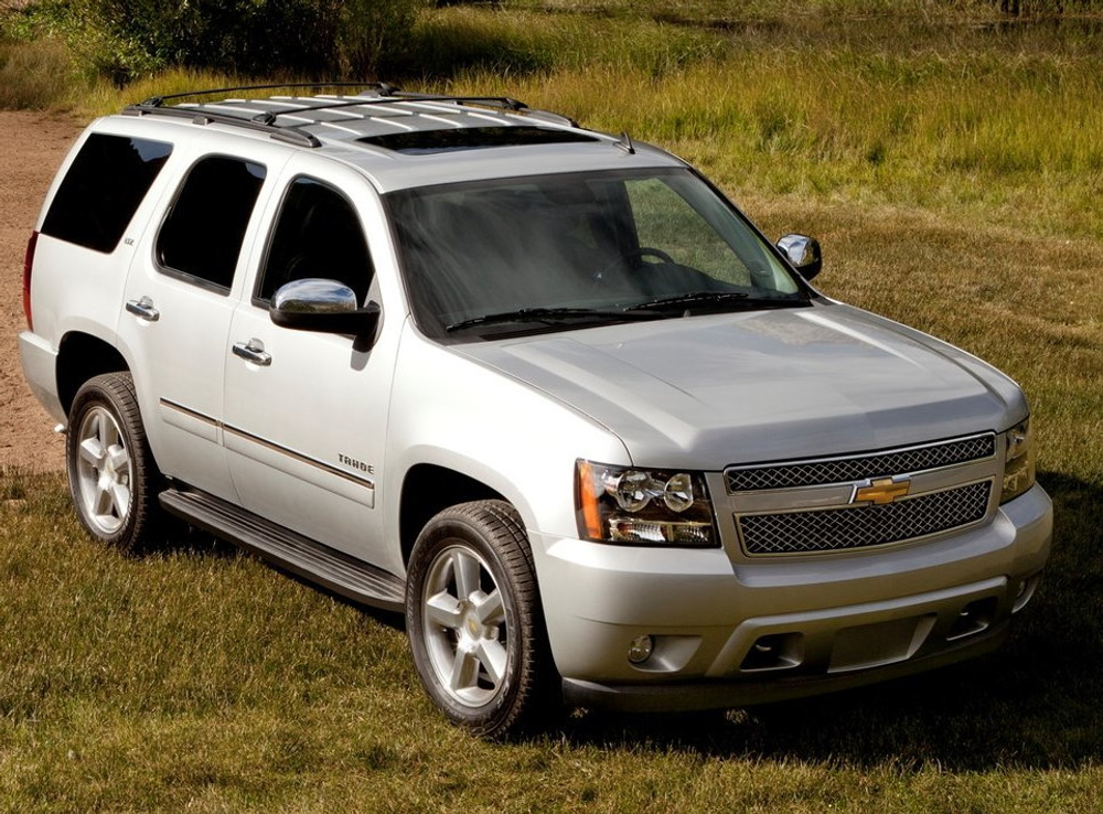 Порог левый Cadillac Escalade 2006-2013 (1мм)