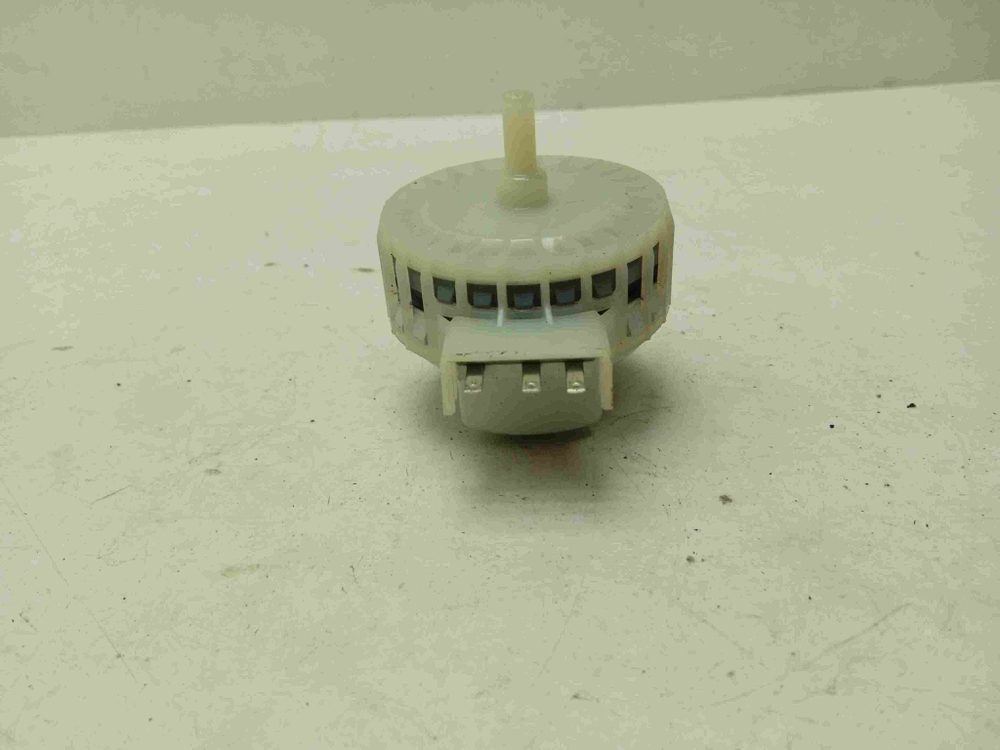 WKB61041PTMSC кт195 Датчик уровня воды для стиральной машины Beko WKB61041PTMSC б/у